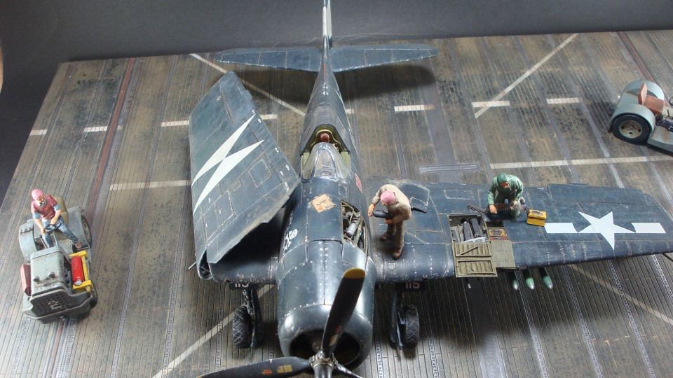 F6F-5 Hellcat, White 115 "Death 'n Destruction"/BuNo 72534 . VF-83, U.S.S. Essex, May 1945