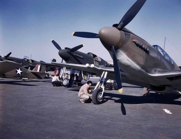 British P 51 Mustang Fd553 Color Photo