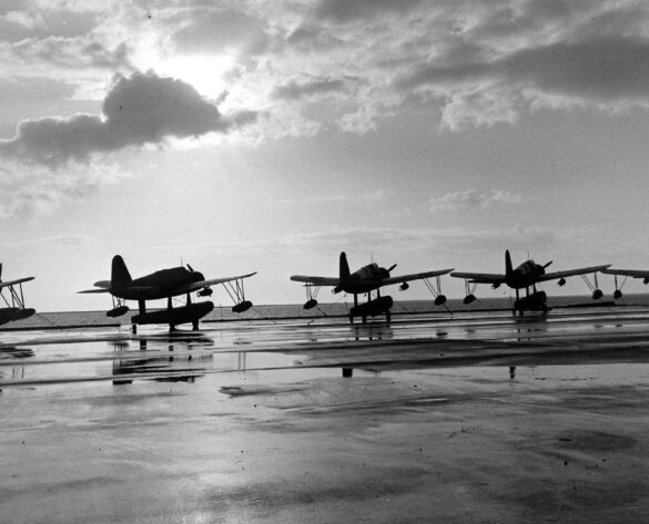 "Vought OS2U Kingfisher kit collection in 1/48 and 1/72 scales for modelers"