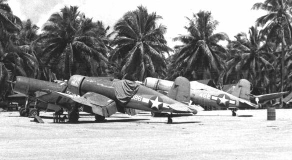 gmodel art AK Real Colors FS 35164 - Intermediate Blue tone for mid-level camouflage layer on F4U-1 Corsair aircraft"
