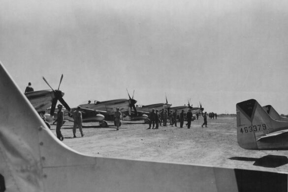 44 63379 P 51D Mustang 7AF 15FG47FS at Iwo Jima 1945 01