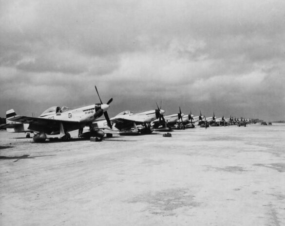 P-51D Mustang at Iwo Jima – The colors and insignia of the 45th, 47th & 78th Fighter Squadrons of the 15th Fighter Group