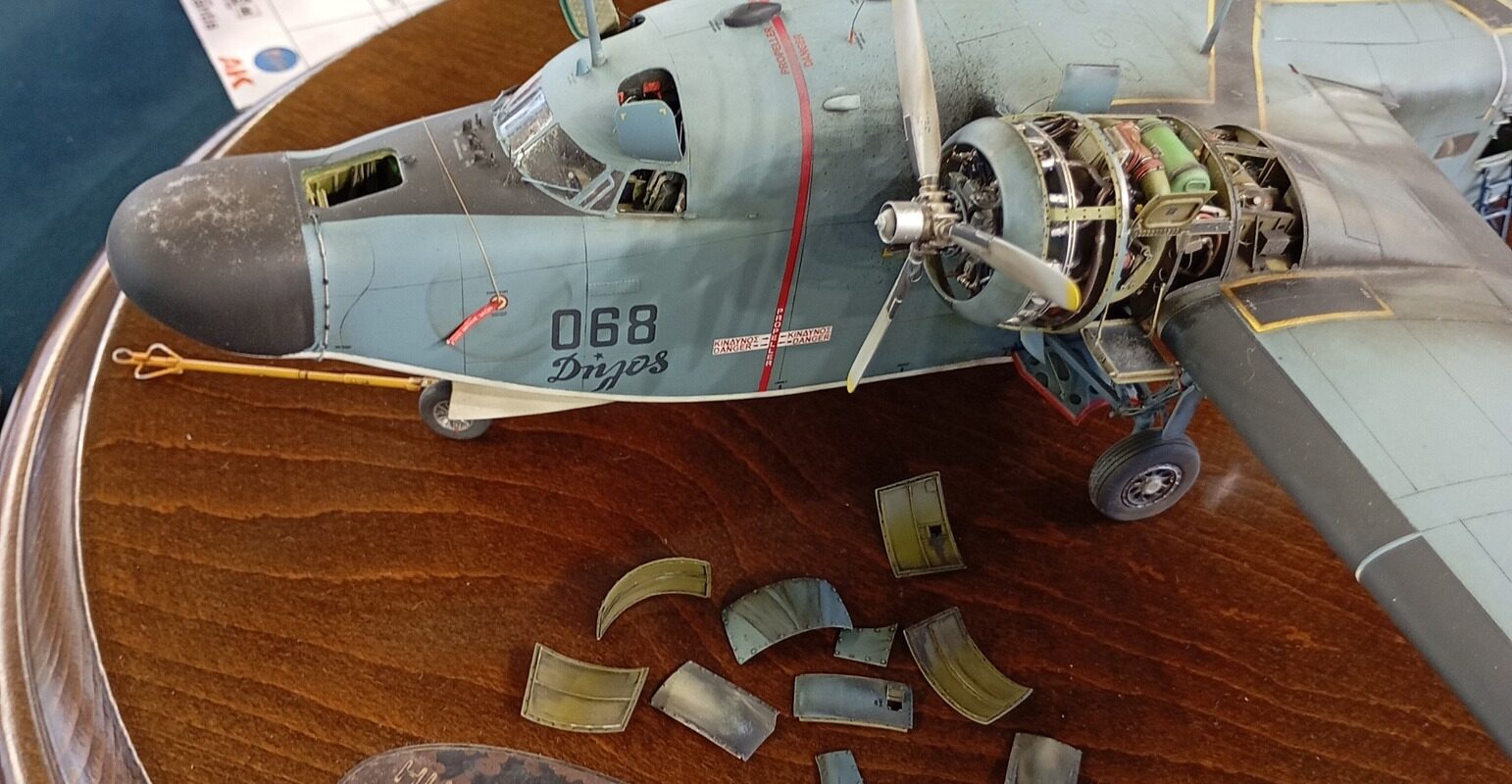 Tsonos Megas scale model aircraft weathering