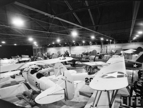 "Vought OS2U Kingfisher kit collection in 1/48 and 1/72 scales for modelers"