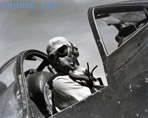 “US Navy pilot wearing G‑1 leather flight jacket, WWII Pacific”