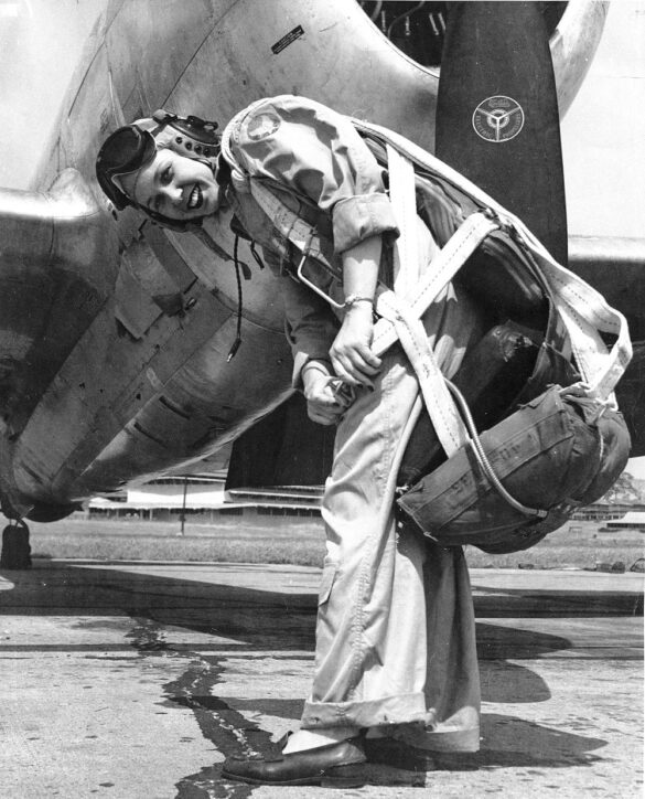 “US Navy pilot wearing G‑1 leather flight jacket, WWII Pacific”