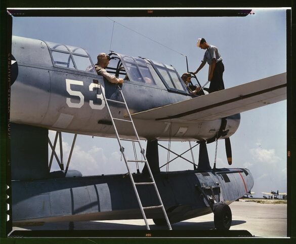 "Vought OS2U Kingfisher kit collection in 1/48 and 1/72 scales for modelers"