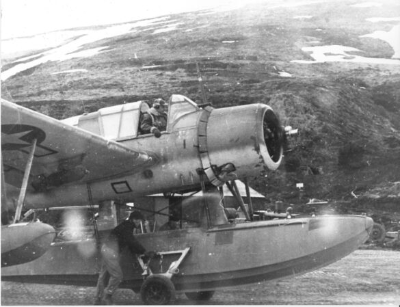 "Vought OS2U Kingfisher kit collection in 1/48 and 1/72 scales for modelers"