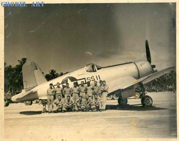 Vought F4U-1A Corsair "Sally" με αριθμό 894 βαμμένο σε Sea Blue FS25042, επιχειρησιακό στην Peleliu το 1944.