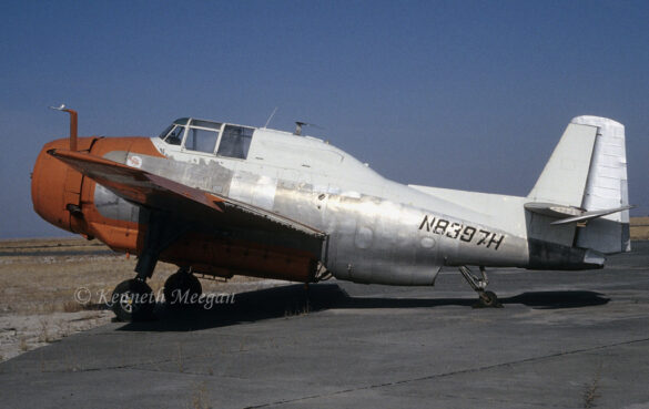 TBM Avenger Spray Plane – WWII Bomber Converted for Farming and Firefighting TBM Avenger firebomber in flight over forest fire zone – Canada, 1970s Converted TBM Avenger crop duster with yellow-red livery parked at rural airstrip Underside view of TBM with spray booms installed under wings Scale model of TBM Avenger spray plane with belly tank and weathered finish