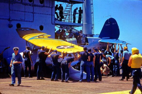 WWII U.S. Aircraft Carrier Deck – Crew Colors, FS Codes & Diorama Guide Infographic of WWII U.S. Navy Aircraft Carrier Deck Support Equipment, Tractors, Fuel & Ammo Carts, and Deck Crew with FS Color Codes for Scale Modeling Dioramas