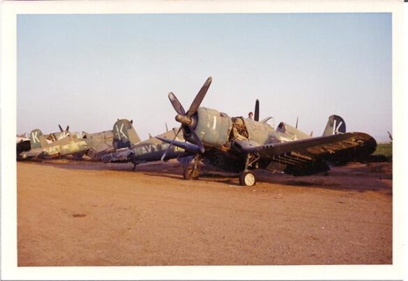F4U-4 Corsair NAS Olathe Naval Reserve: The Last Fortress of the Bent-Wing Legends 131 F4U-4 Corsair NAS Olathe”, “Light Gull Gray scheme”, “Corsair restoration reference”.