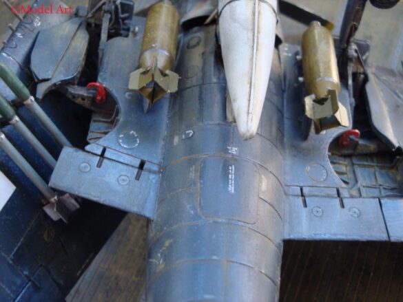 Eduard 1/48 F6F-5 Hellcat “White 115” parked on US Navy carrier deck diorama – folded wings and weathered WWII carrier fighter scene