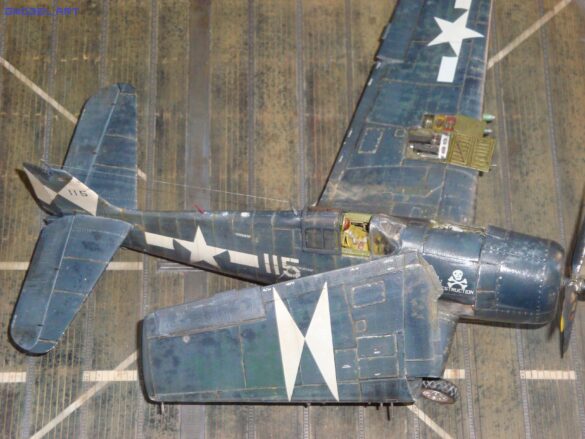 Eduard 1/48 F6F-5 Hellcat “White 115” parked on US Navy carrier deck diorama – folded wings and weathered WWII carrier fighter scene