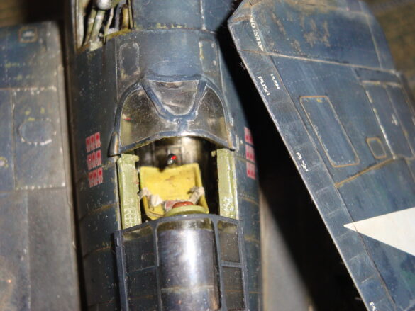 Eduard 1/48 F6F-5 Hellcat “White 115” parked on US Navy carrier deck diorama – folded wings and weathered WWII carrier fighter scene
