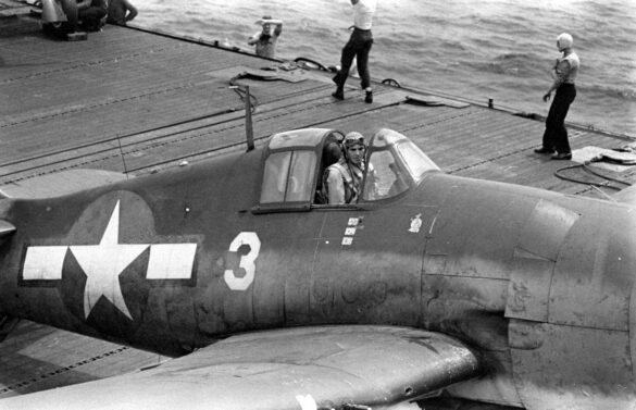 F6F Hellcat – Air Group 16 USS Lexington (CV-16) F6F-3 Hellcat Air Group 16 in tricolor variant aboard USS Lexington CV-16 with pilots before the mission
