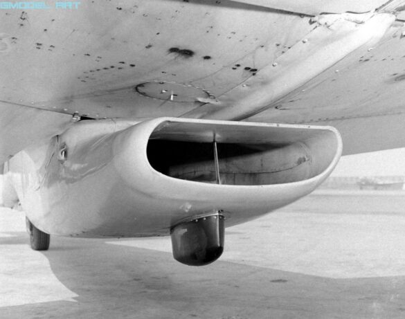 North American P-51 Mustang racing aircraft Bendix Trophy 1940s black and white historical image