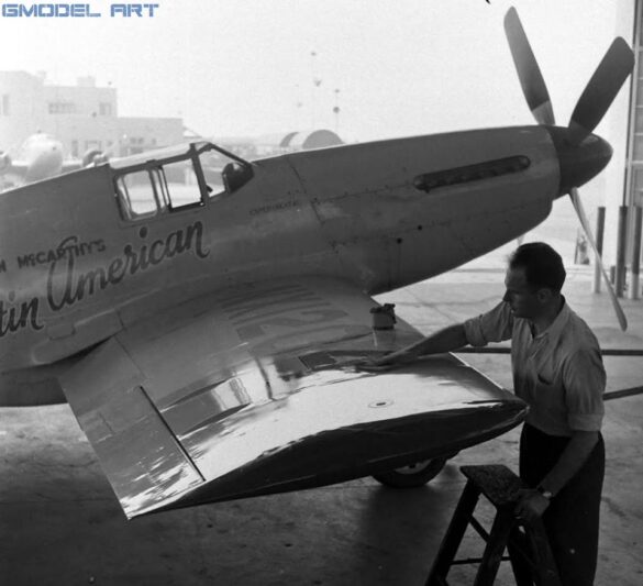 North American P-51 Mustang racing aircraft Bendix Trophy 1940s black and white historical image