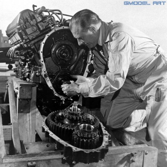 North American P-51 Mustang racing aircraft Bendix Trophy 1940s black and white historical image