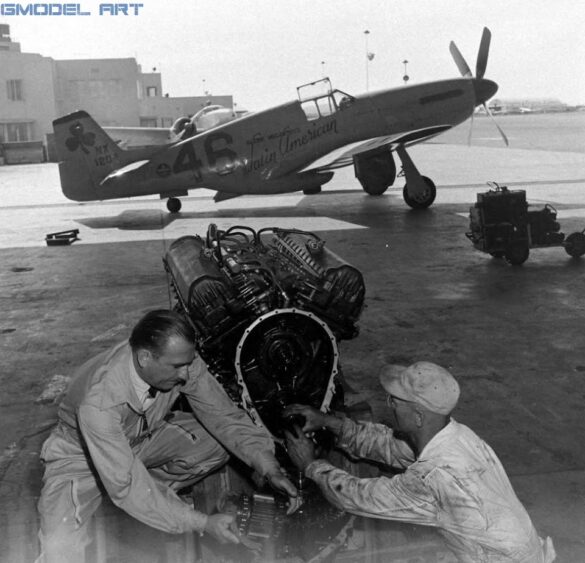 North American P-51 Mustang racing aircraft Bendix Trophy 1940s black and white historical image