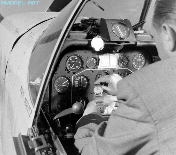 North American P-51 Mustang racing aircraft Bendix Trophy 1940s black and white historical image