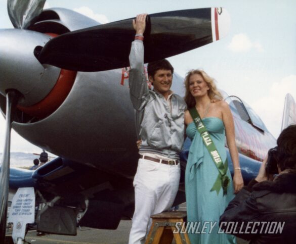 F4U Super Corsair Budweiser Light 1 Reno Air Races N31518 F4U Super Corsair Budweiser Light 1 N31518 racing at Reno Air Races at high speed