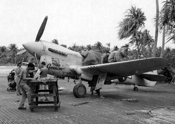 USAAF 42 105112 Curtiss P 40N Warhawk 15FG45FS Geronimo Gilbert Islands 1944 01