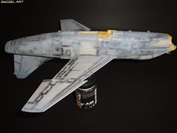 Scale model of Vought A-7E Corsair II VA-37 in rare desert camouflage during Gulf War transition, 1989-1990