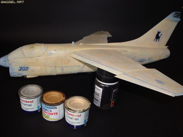 Scale model of Vought A-7E Corsair II VA-37 in rare desert camouflage during Gulf War transition, 1989-1990