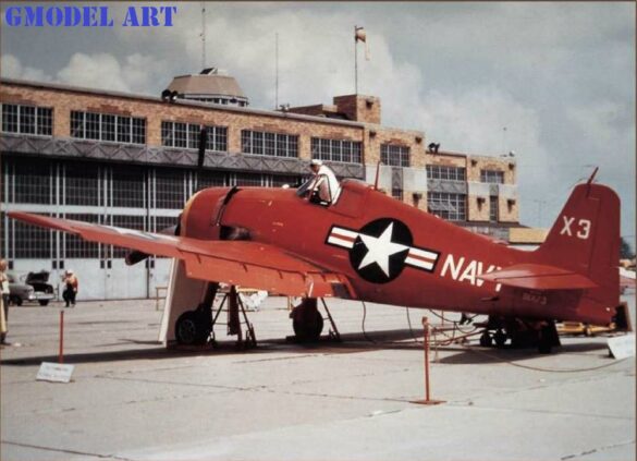 F6F-5K Hellcat drone US Navy post war unmanned aircraft target drone high visibility paint scheme