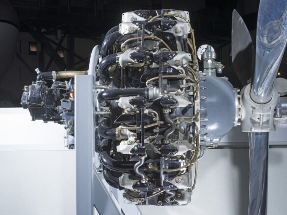 Pratt & Whitney Twin Wasp R-1830-92 Radial Engine (A19750478000) NASM A19750478000 NASM2018 10302 1