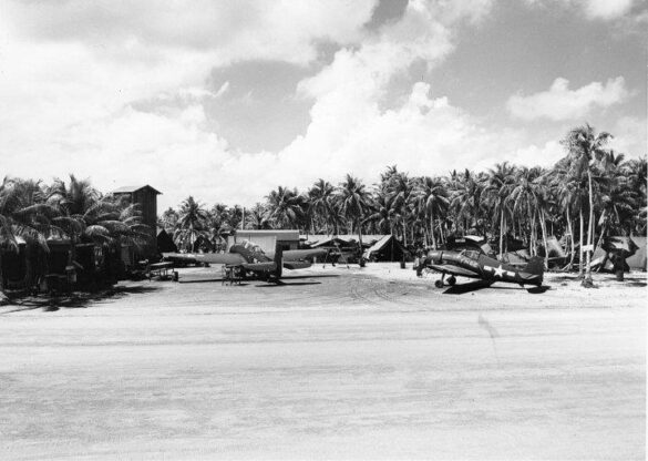 VMFN-533 F6F-5N Hellcat Okinawa 1945