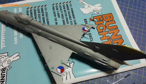 MiG-21MF Bunny Fighter abandoned aircraft model in Eduard 1/48 scale with realistic rust and