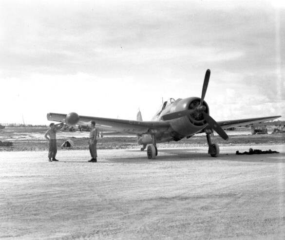 VMFN-533 F6F-5N Hellcat Okinawa 1945