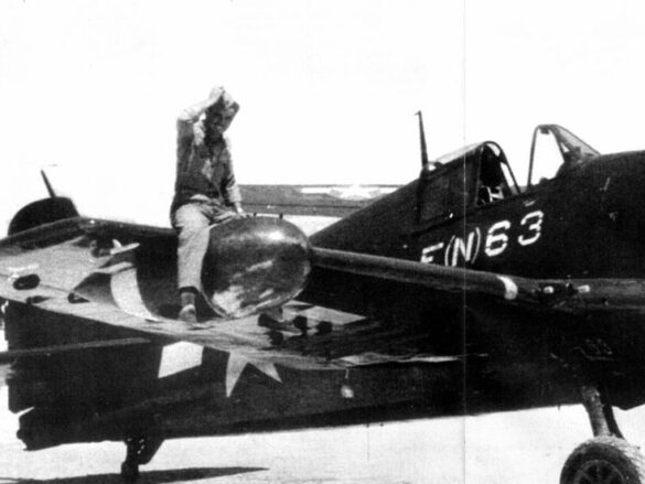 VMFN-533 F6F-5N Hellcat Okinawa 1945