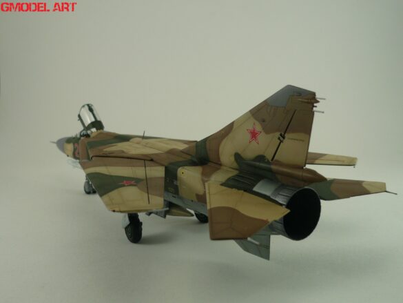 MiG-23ML Red 26 Scale Model Build Guide – Painting, Weathering and Camouflage Techniques Close-up of MiG-23ML weathering and panel line effects