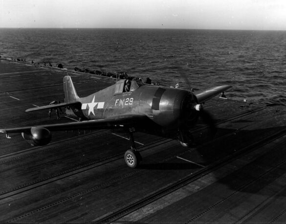 VMFN-533 F6F-5N Hellcat Okinawa 1945