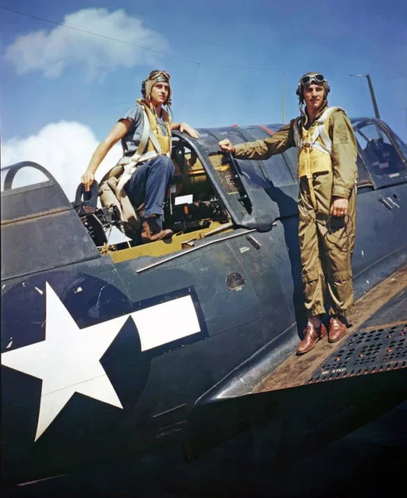 Curtiss SB2C-5 Helldiver dive bomber in Overall Glossy Sea Blue ANA 623 scheme