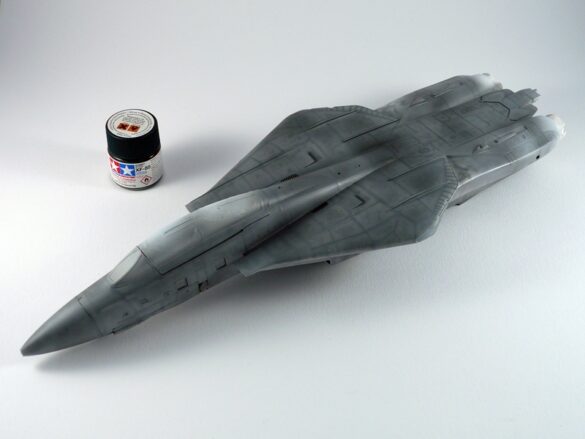 F-14A Tomcat VF-84 Jolly Rogers build 1/48 Scale model aircraft preshading technique on F-14A Tomcat using black base layer