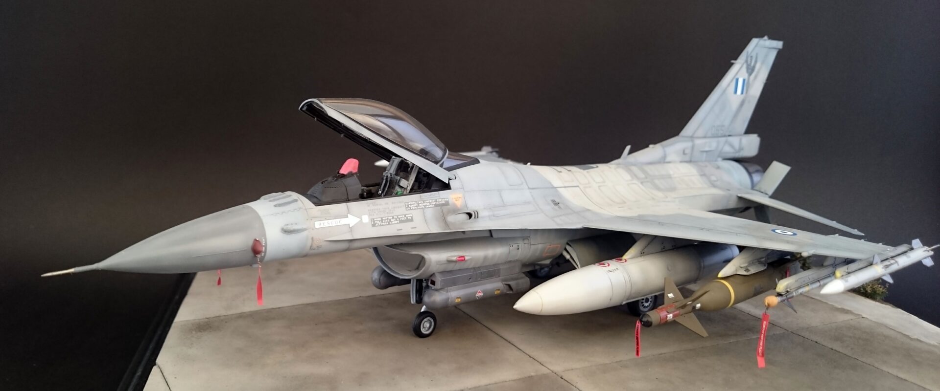 Greek F-16C Block 50 Fighting Falcon scale model by Tamiya 1/48 finished in HAF Ghost Scheme