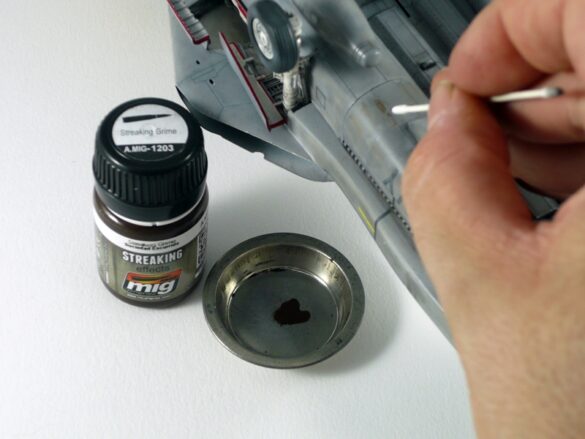 F-14A Tomcat VF-84 Jolly Rogers build 1/48 HobbyBoss F-14A Tomcat 1/48 model build dry fitting fuselage and wings alignment