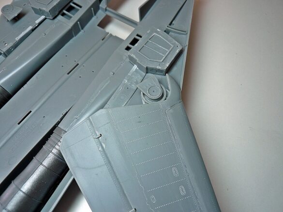 F-14A Tomcat VF-84 Jolly Rogers build 1/48 HobbyBoss F-14A Tomcat 1/48 model build dry fitting fuselage and wings alignment
