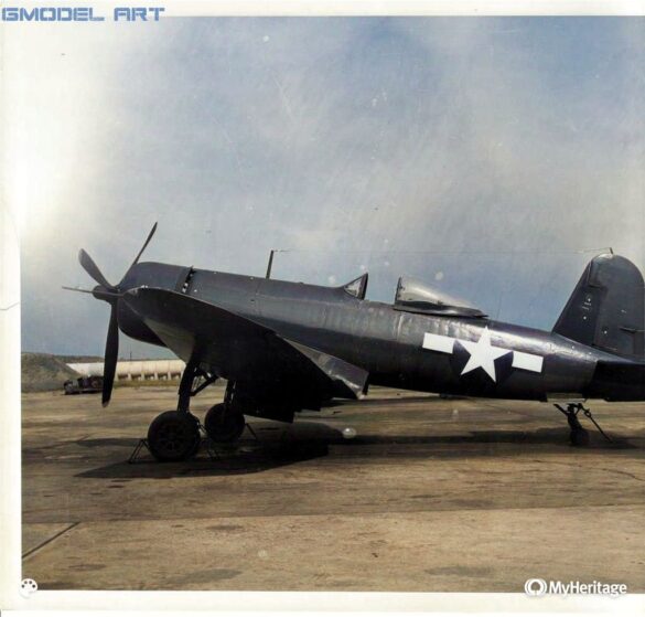 FG-1A BuNo 14092 with early tear-drop canopy and Pratt & Whitney R-2800 engine