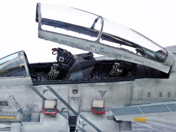 F-14A Tomcat VF-84 Jolly Rogers build 1/48 HobbyBoss F-14A Tomcat weathering effects showing realistic naval aircraft wear and grime