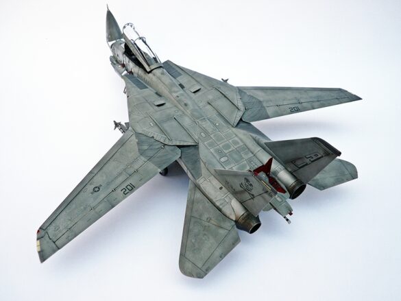 F-14A Tomcat VF-84 Jolly Rogers build 1/48 Grumman F-14A Tomcat Jolly Rogers squadron skull insignia on vertical stabilizer