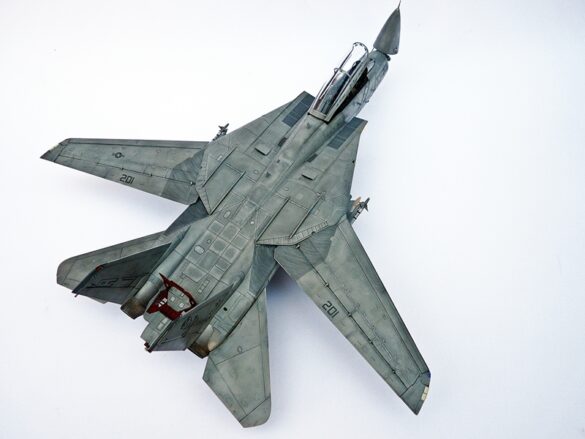 F-14A Tomcat VF-84 Jolly Rogers build 1/48 Completed VF-84 F-14A Tomcat scale model with AIM-54 Phoenix missile loadout