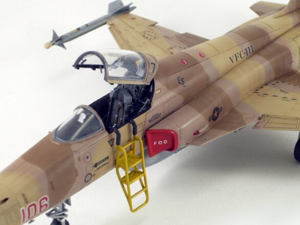 F-5N Tiger II VFC-111 Sundowners Build Review – 1/48 AFV Club Aggressor Camouflage F-5N Tiger II final reveal 1-48 scale build