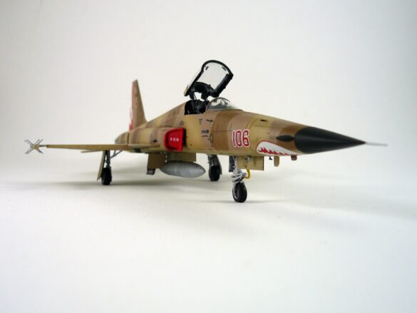 F-5N Tiger II VFC-111 Sundowners Build Review – 1/48 AFV Club Aggressor Camouflage F-5N Tiger II final reveal 1-48 scale build