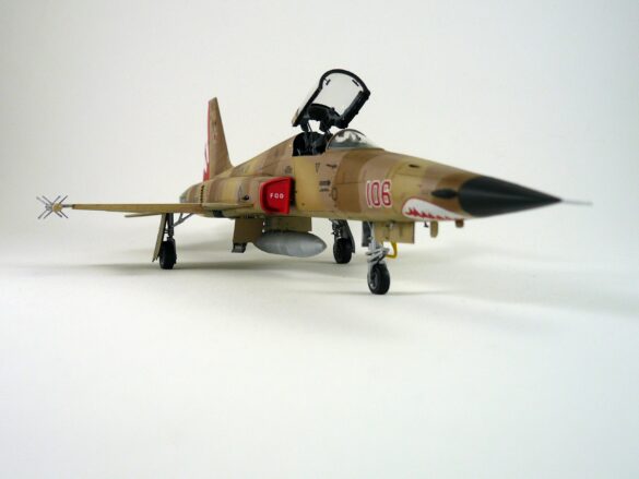 F-5N Tiger II VFC-111 Sundowners Build Review – 1/48 AFV Club Aggressor Camouflage F-5N Tiger II final reveal 1-48 scale build