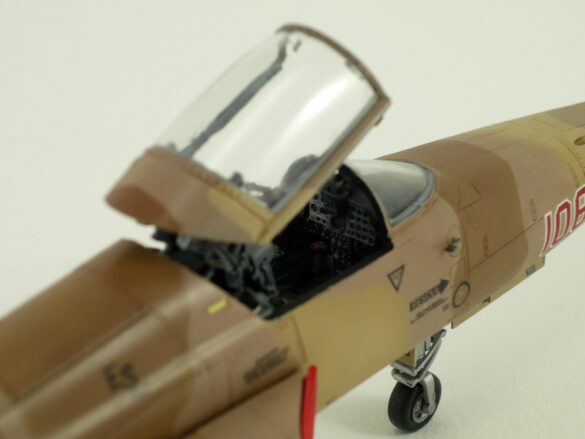 F-5N Tiger II VFC-111 Sundowners Build Review – 1/48 AFV Club Aggressor Camouflage F-5N Tiger II final reveal 1-48 scale build